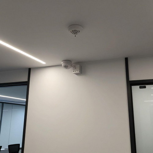 Sistemas de Combate a Incêndio: Estratégias Essenciais para Proteger seu Negócio e Garantir a Segurança‬